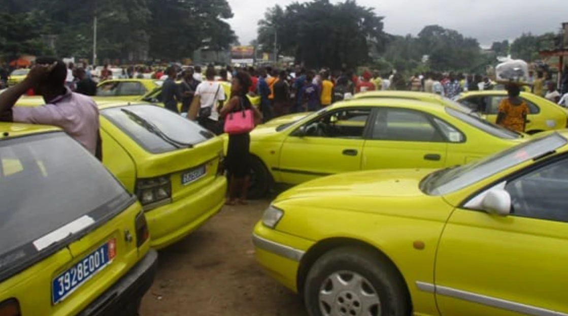 Transport communal: Cocody dresse les wôrô-wôrô, efface les  lignes sauvages, fixe des tarifs