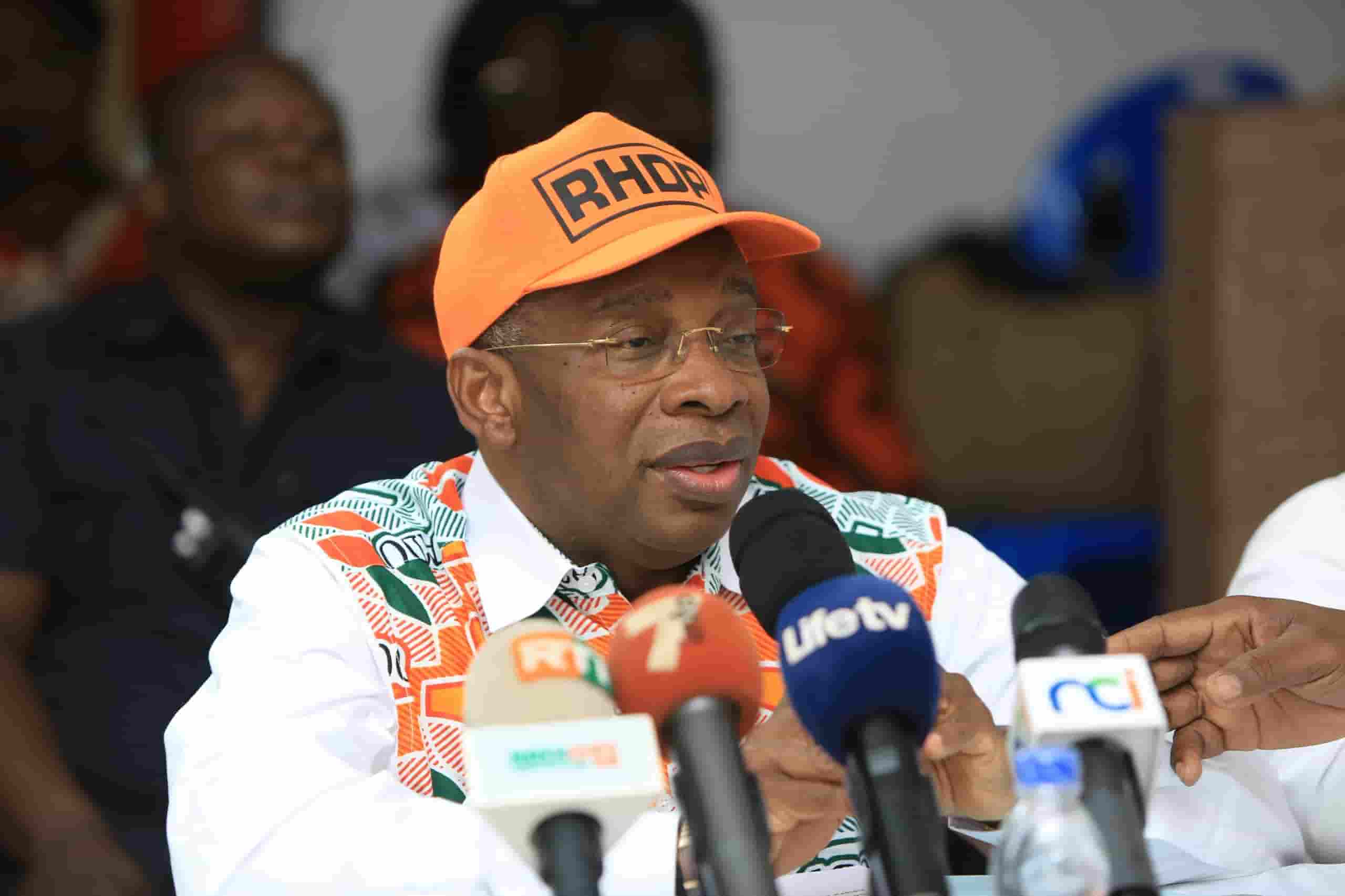 Candidature d’Alassane Ouattara à la présidentielle 2025: une citadelle imprenable se lève à l’Est