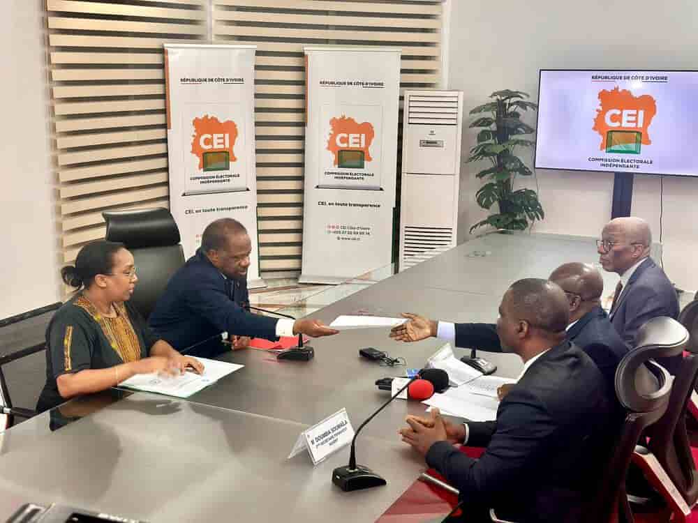 Côte d’Ivoire: le PPA-CI dépose la candidature de Laurent Gbagbo et défie le 4ᵉ mandat