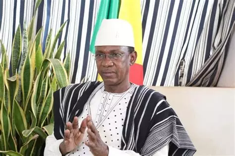 Bamako : l’ex-Premier ministre Choguel Maïga placé en garde à vue pour présumées malversations