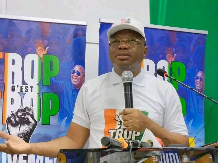 Côte d&rsquo;Ivoire: Damana Pickass dénonce son interdiction de sortie d’Abidjan