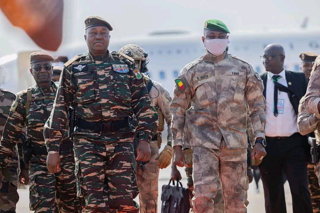 Mali: la visite de Tiani révèle une démonstration de force et d’unité sahélienne