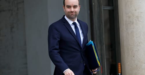 France: vers une recomposition politique imminente, alors que Sébastien Lecornu quitte l’Élysée