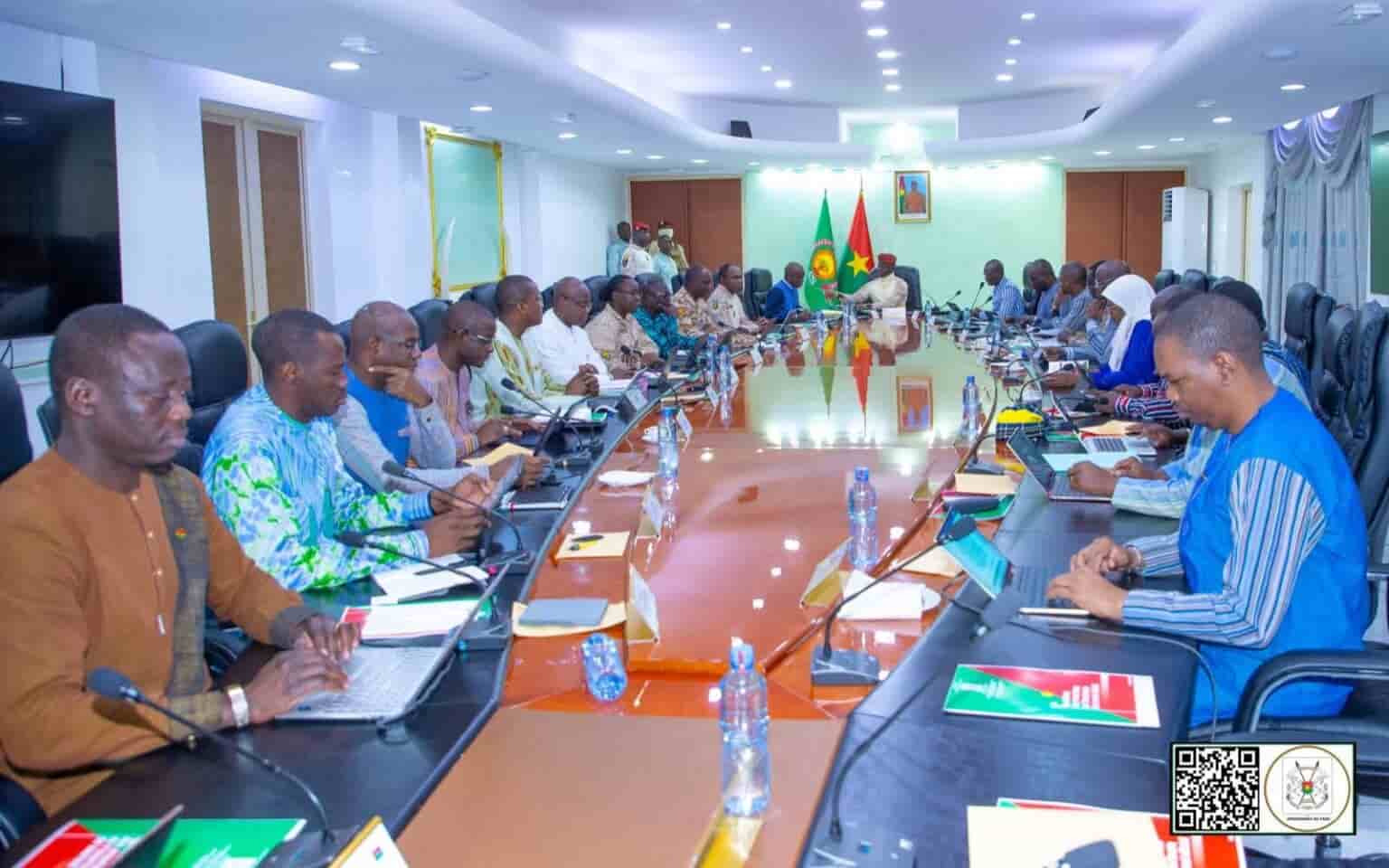 Burkina Faso : la Qnet dissoute, un pas décisif contre l’escroquerie organisée