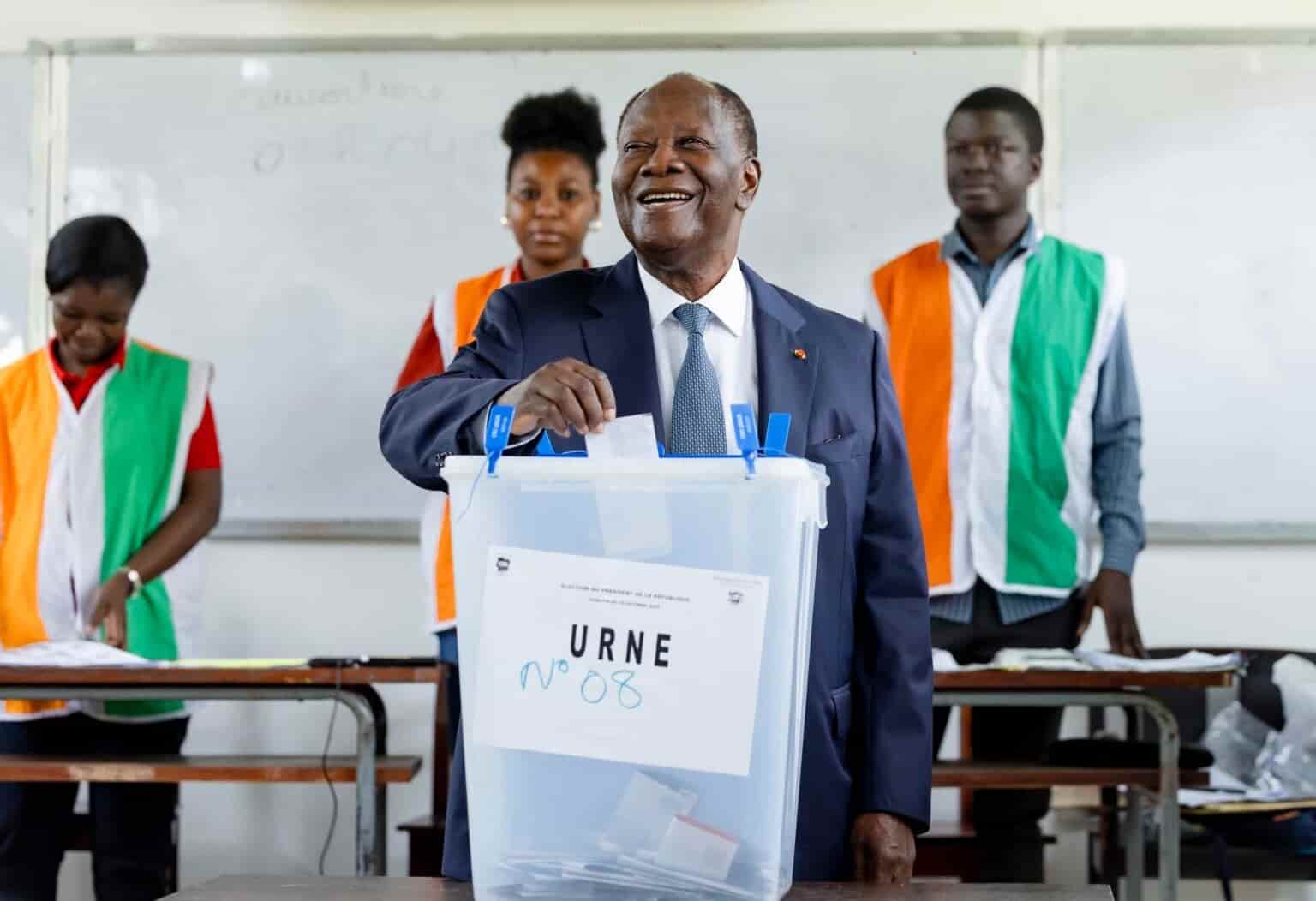 Présidentielle ivoirienne 2025 : le peuple vote, le système veille