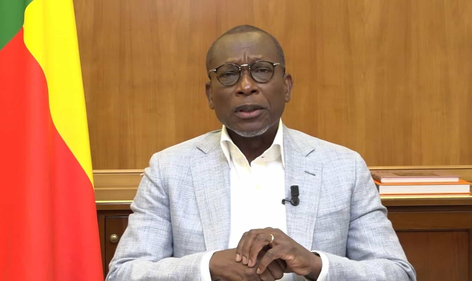Bénin : la Constitution révisée entre en application avec le septennat et un Parlement bicaméral