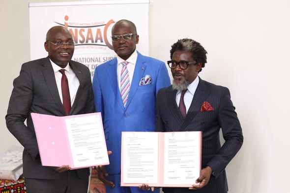 Coopération artistique panafricaine : l’INSAAC scelle un partenariat stratégique avec l’Académie des Beaux-Arts de Kinshasa