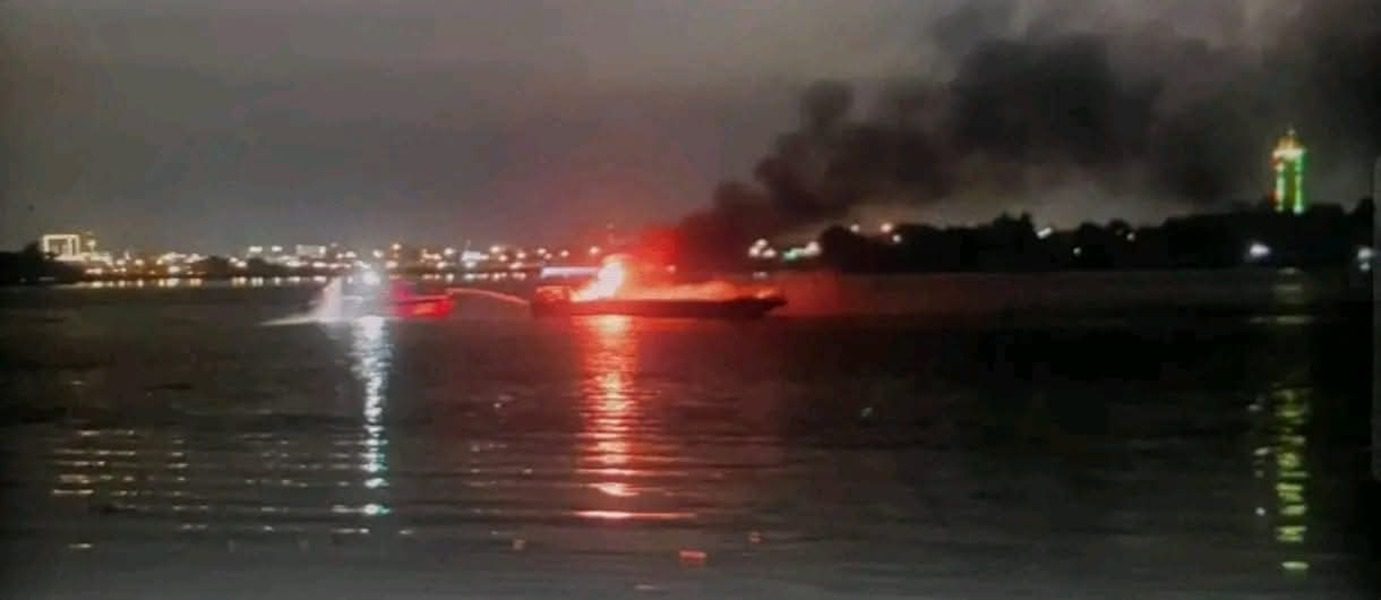 Incendie à Treichville : la flotte lagunaire détruite, la SOTRA met en place un plan d’urgence