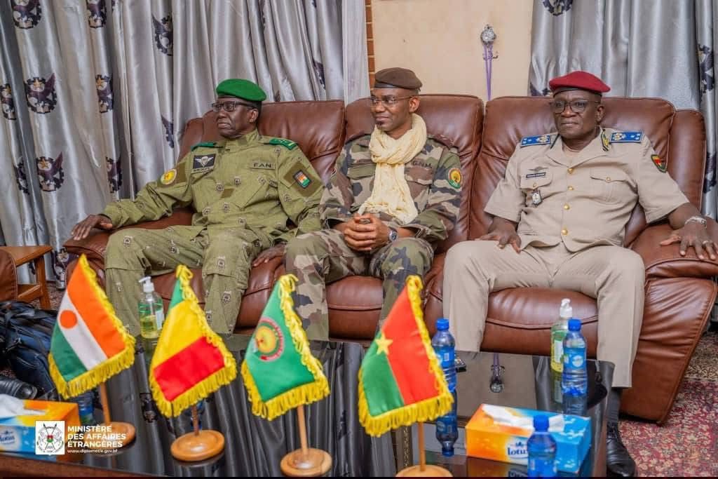 AES : Ouagadougou au cœur d’un sommet stratégique pour l’An II de la Confédération