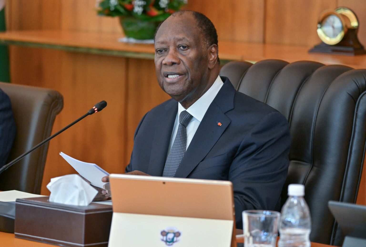Réunion du Conseil national de sécurité : Ouattara face à l’afflux record de réfugiés et aux défis sécuritaires