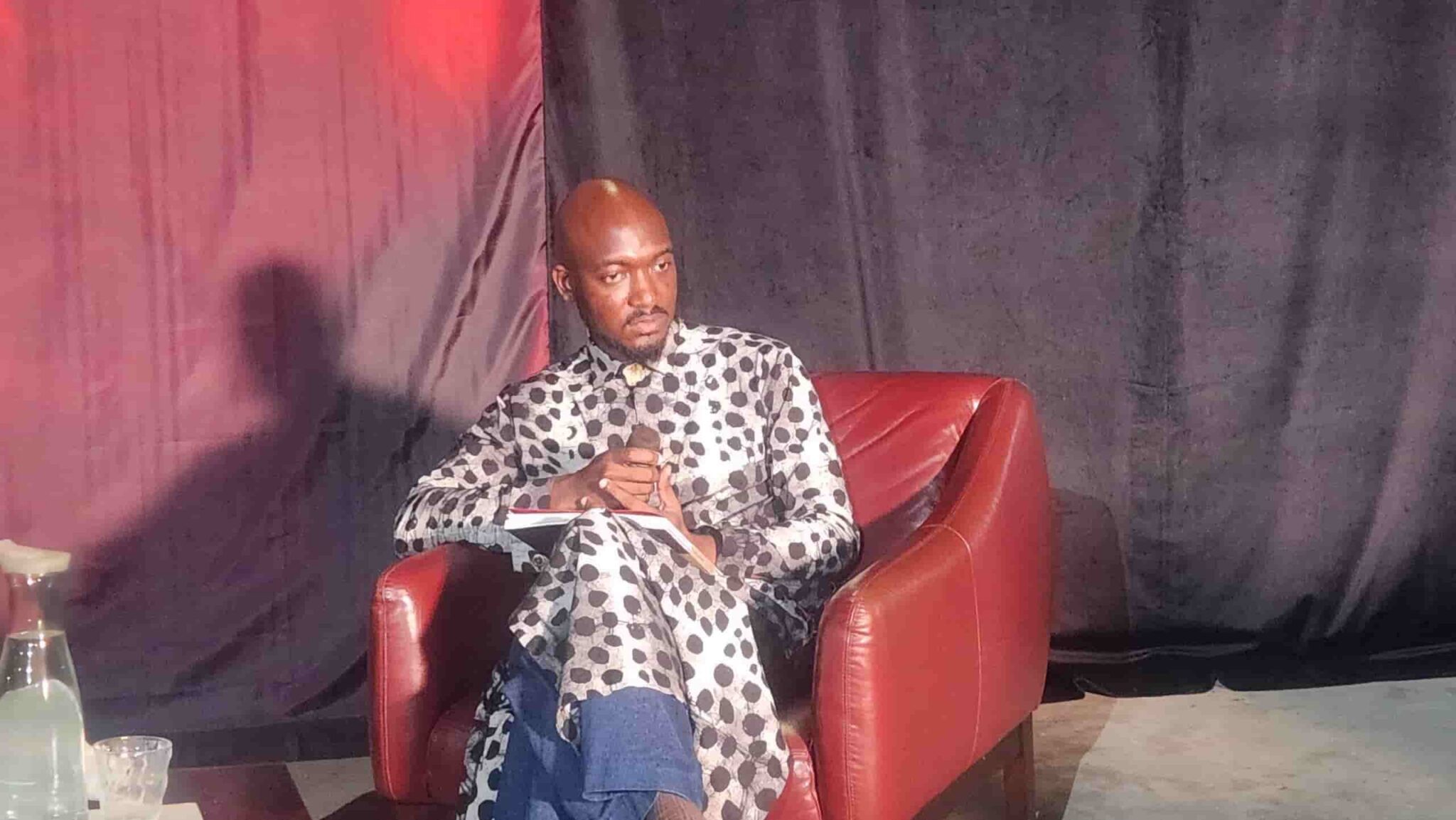 “Eboro” : Nuits Balnéaires revisite l’héritage de Noël Ebony entre poésie et photographie