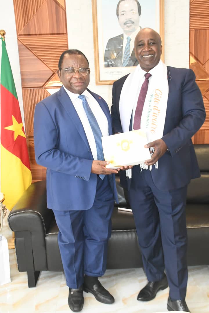 Cacao : Aly Touré consulte le Cameroun sur les défis du marché mondial et la protection des producteurs