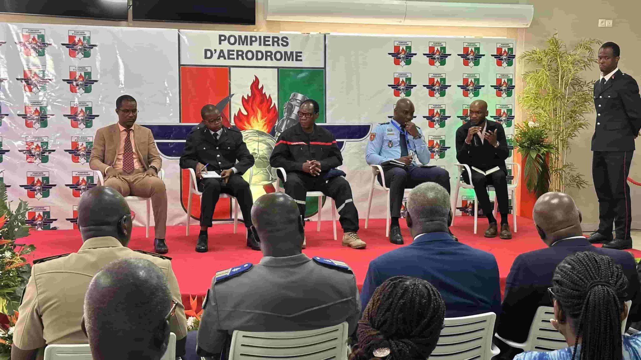 Incendie à l’aéroport : voici les 5 actions vitales que les pompiers d’Abidjan doivent réussir en moins de 3 minutes