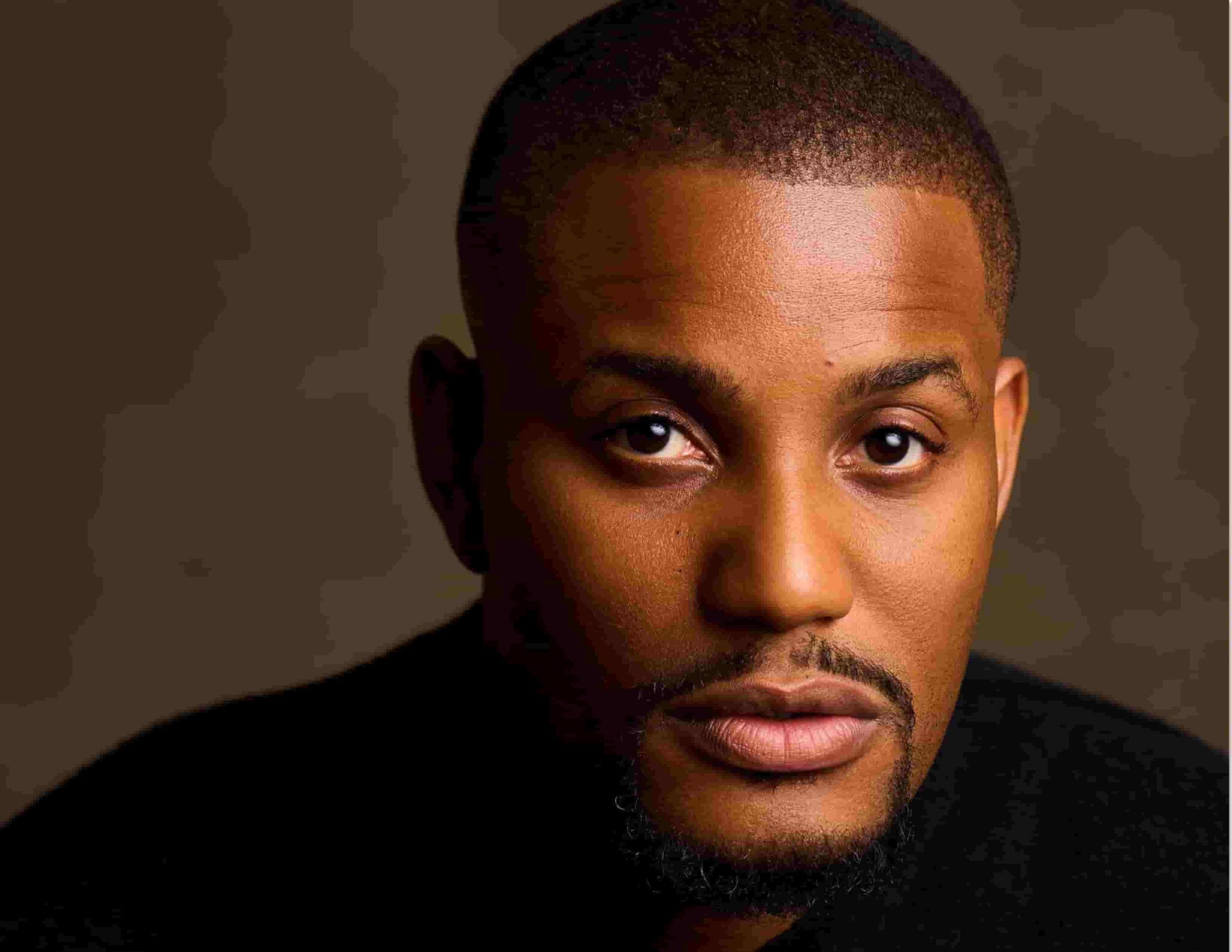 Deuil dans le cinéma africain : Alexx Ekubo, star de Nollywood et visage culte de “Johnny”, s’éteint