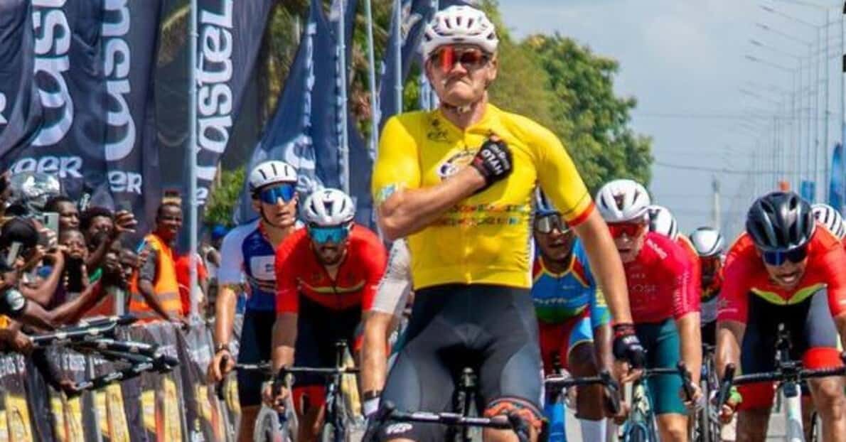 Tour international du Bénin 2026 : le Letton Kristians Belohvosciks domine les 712 km et s’offre le maillot jaune final