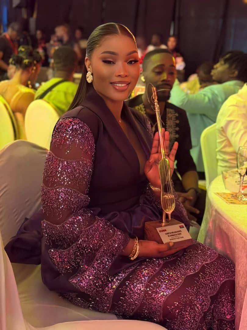 Exploit historique : Roselyne Layo couronnée aux Kundé 2026, la Côte d’Ivoire fait sensation à Ouagadougou !