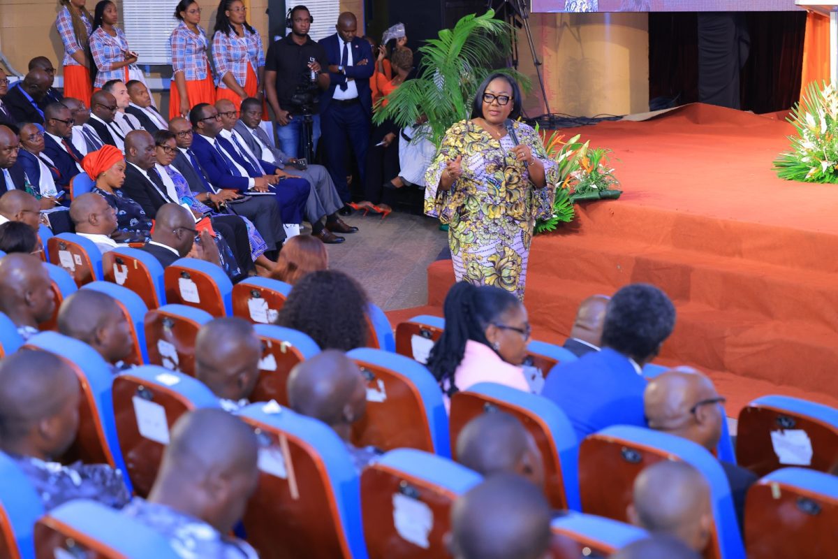 Gouvernance inclusive : Anne Ouloto plaide pour une nouvelle culture du service public en Côte d’Ivoire