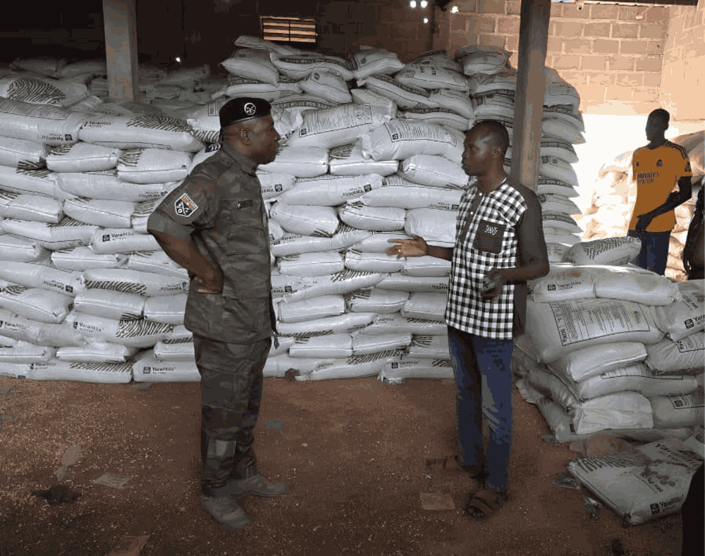 Burkina Faso : les douanes saisissent 300 tonnes d’engrais de contrebande d’une valeur de plus de 160 millions FCFA