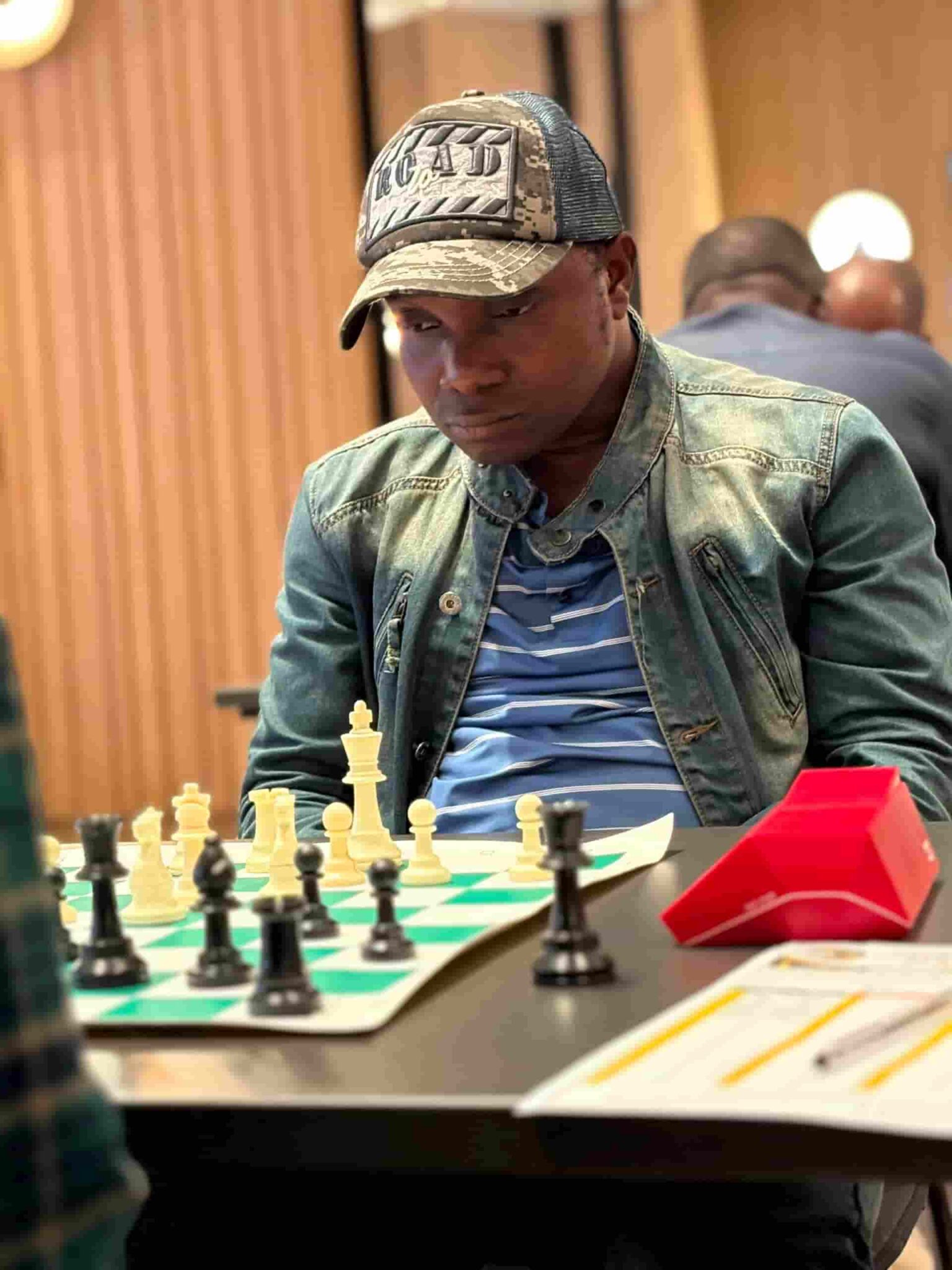 Open d’échecs 2026 : De Gondo Simplice Armel s’impose au Novotel Marcory