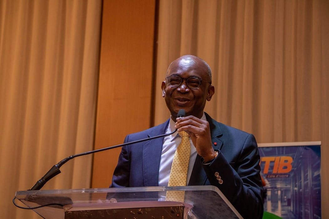 Côte d’Ivoire : vers la monétisation de Facebook et Instagram, le gouvernement annonce des tests concluants